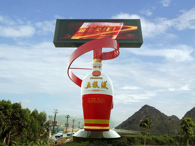 創(chuàng)意高速戶外廣告，瞬間吸引消費者