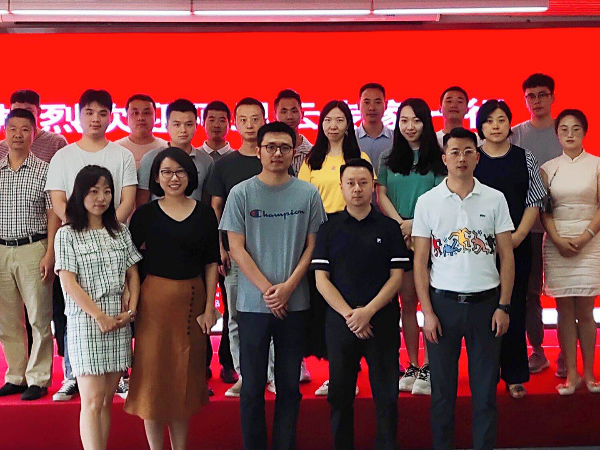 阿里云專家團蒞臨新天杰股份公司考察、指導(dǎo)